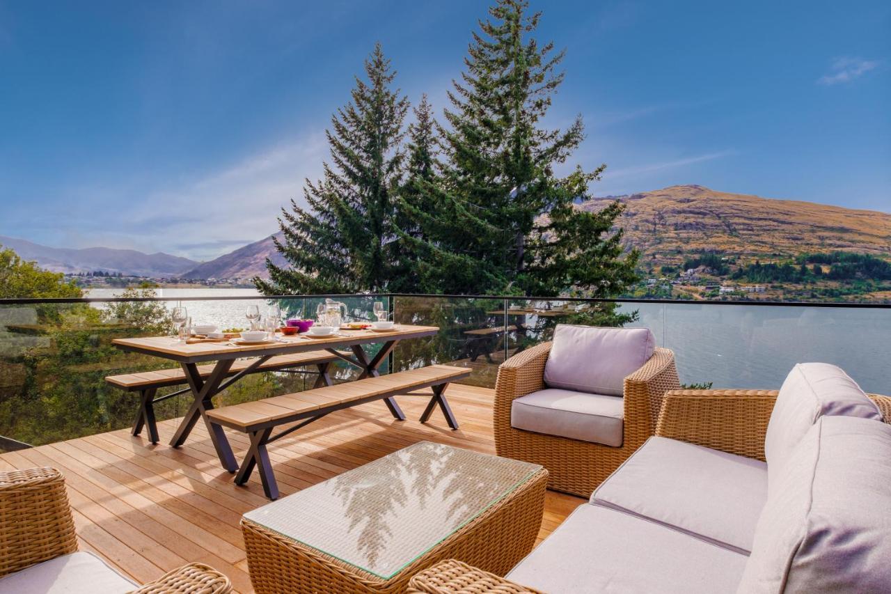 Queenstown Lakefront Dream 4 Bed Exterior photo